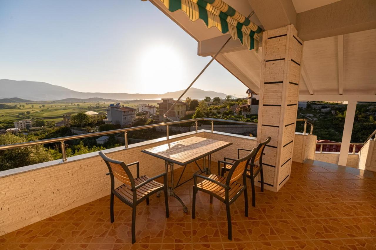 Vila Llano Vlorë Extérieur photo